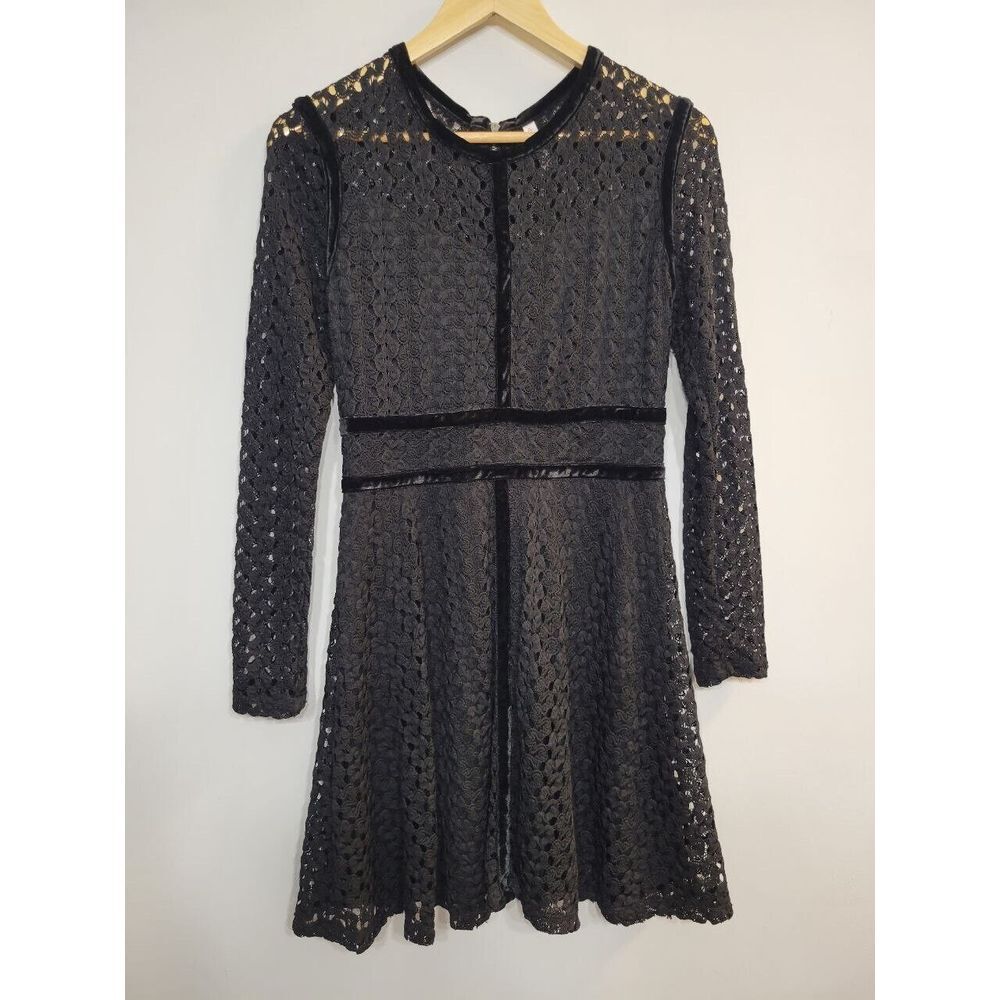 Xhilaration Lace Velvet Back Zipper‎ Long Sleeve Dress, Size Small